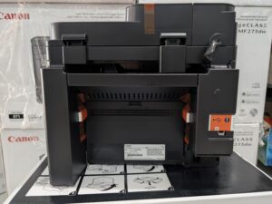 Cận cảnh mặt sau máy in Canon MF273dw, nơi tích hợp bộ đảo mặt tự động (Duplex) giúp tiết kiệm 50% lượng giấy tiêu thụ.